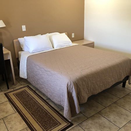 Toppers Motel Taft Kültér fotó