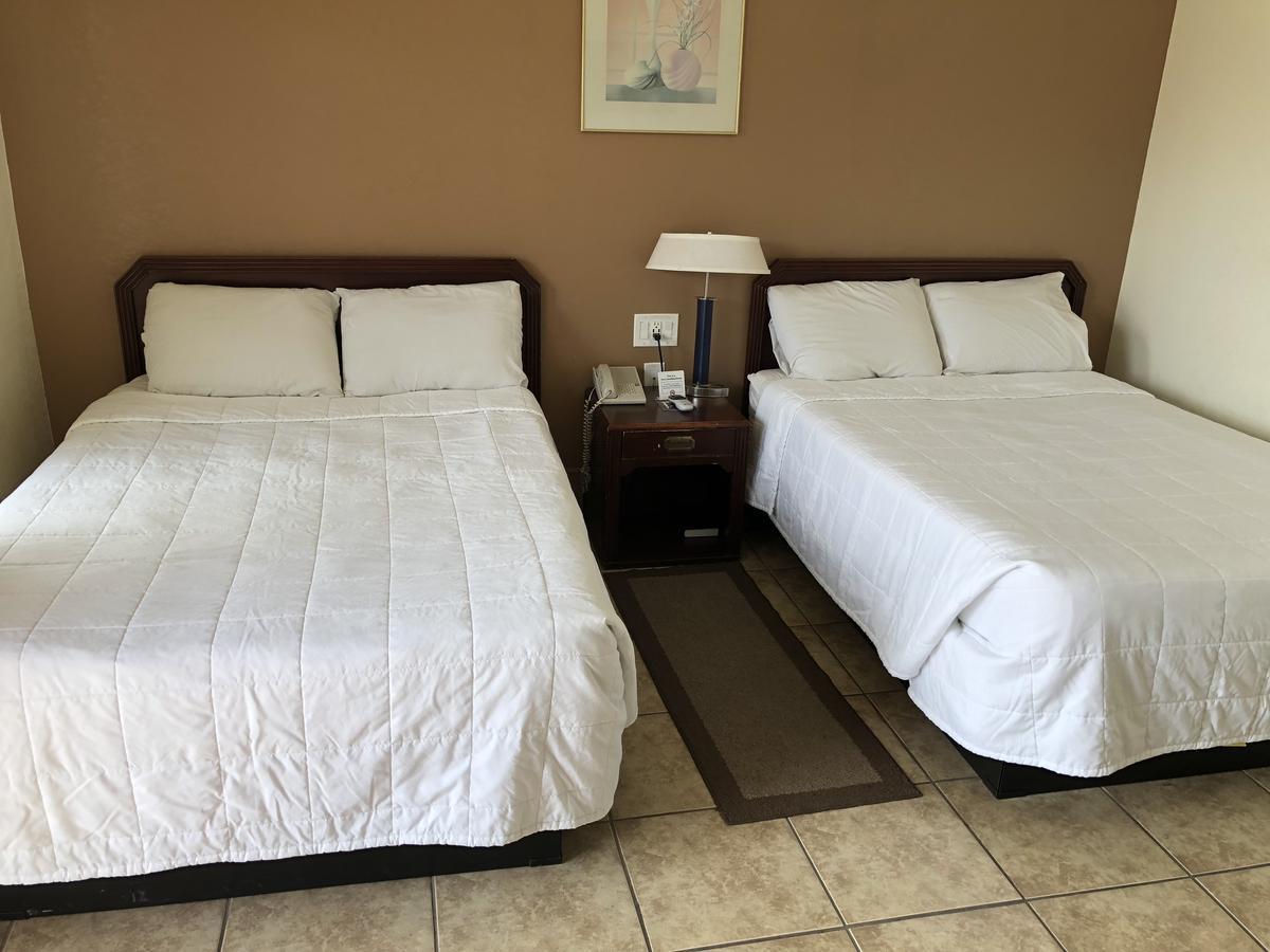 Toppers Motel Taft Kültér fotó