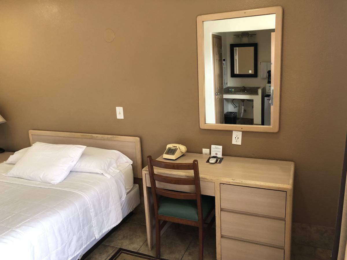 Toppers Motel Taft Kültér fotó