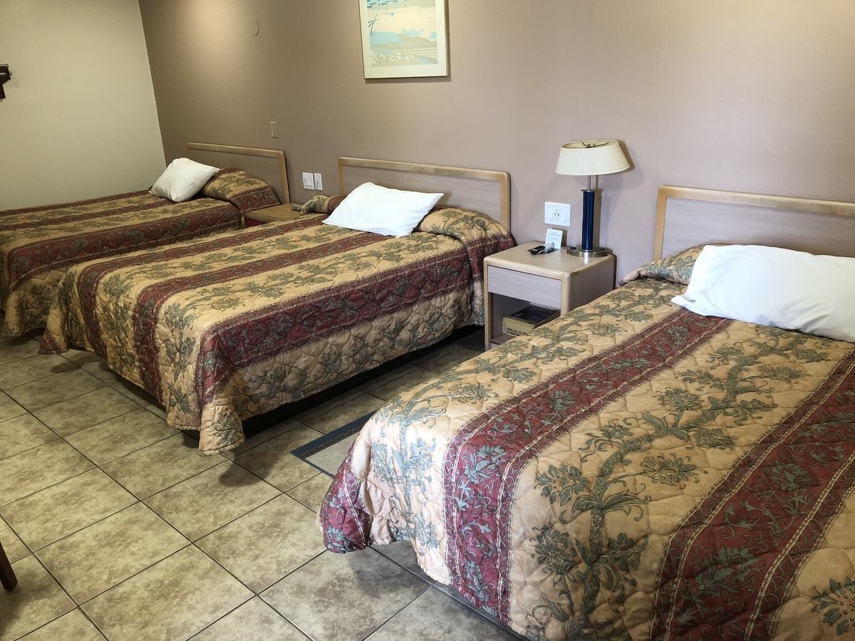 Toppers Motel Taft Kültér fotó