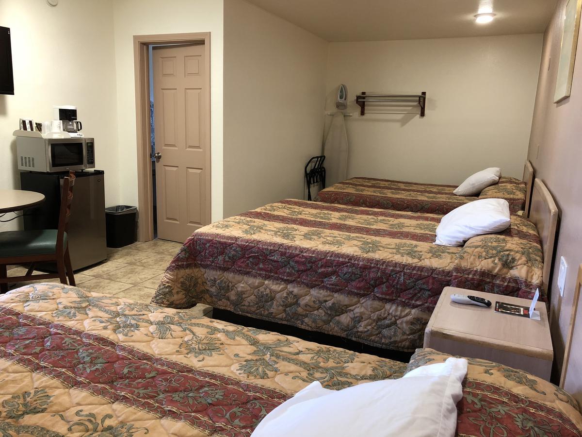 Toppers Motel Taft Kültér fotó
