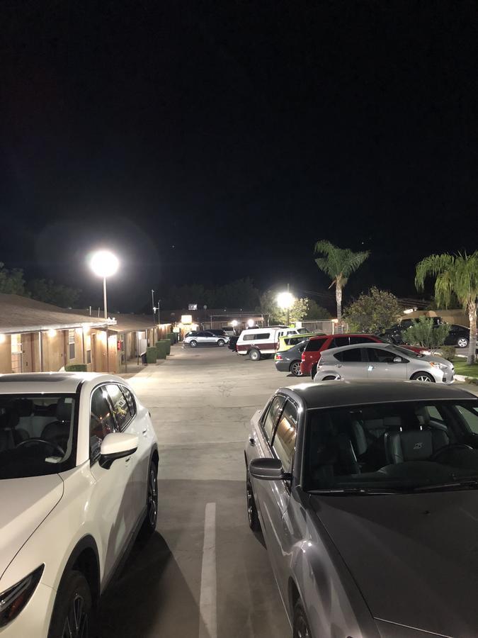 Toppers Motel Taft Kültér fotó